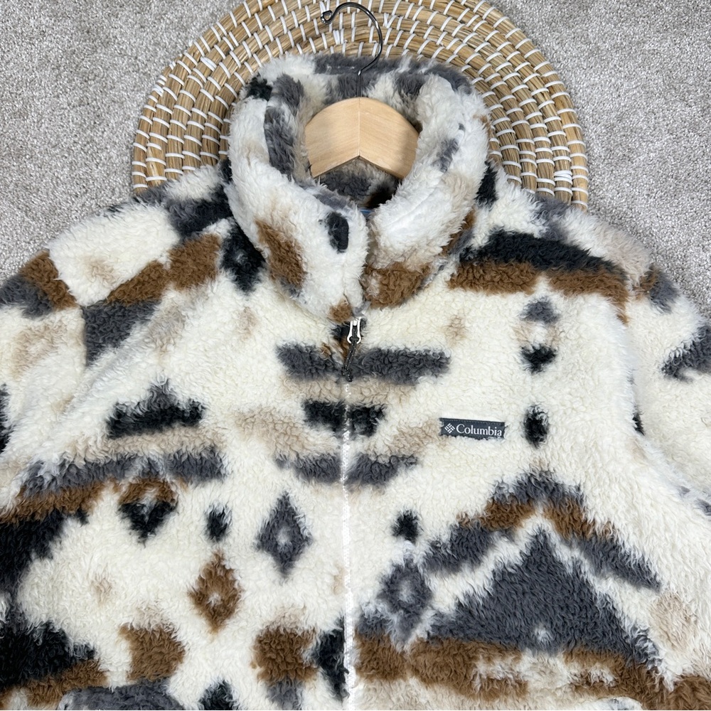 SOLD | Columbia Women’s Winter Pass Sherpa Full Zip Jacket in Rocky Mountain L - Picture 3 of 16